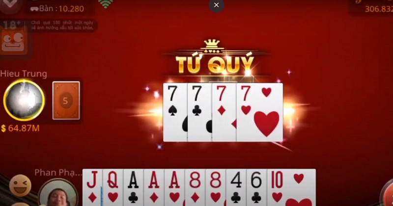Tứ Quý là bộ bài có 4 lá giống nhau đủ các chất   